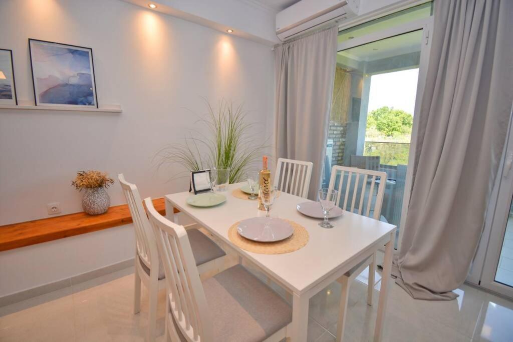 Potamos Deluxe White Apartment Esterno foto