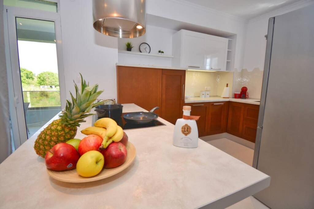 Potamos Deluxe White Apartment Esterno foto